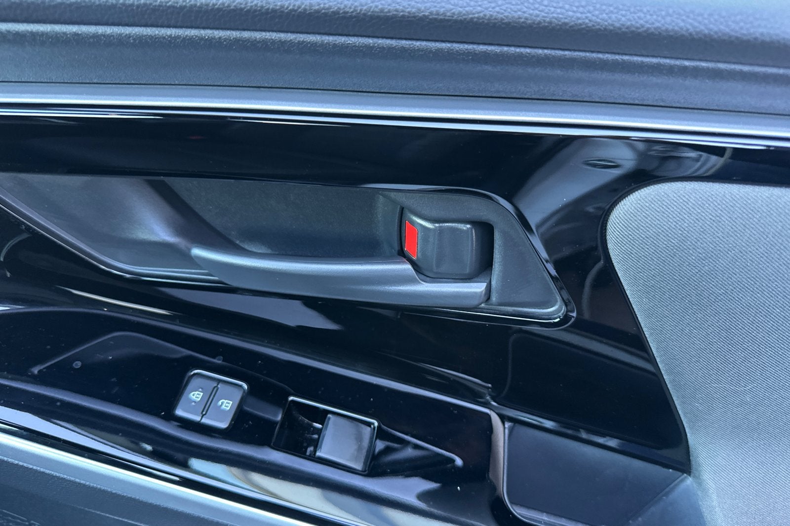 2025 Subaru Solterra Premium