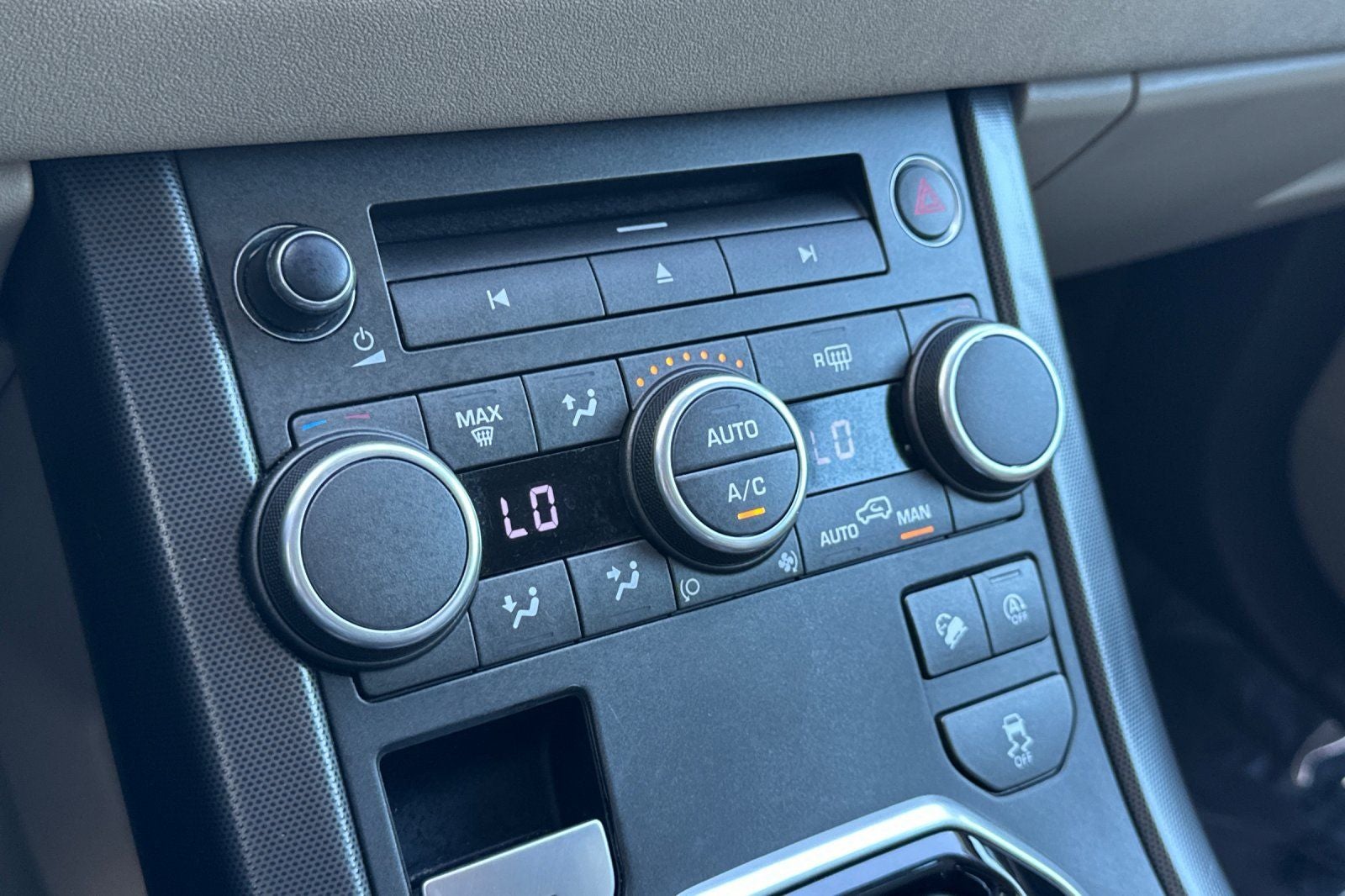 2018 Land Rover Range Rover Evoque SE