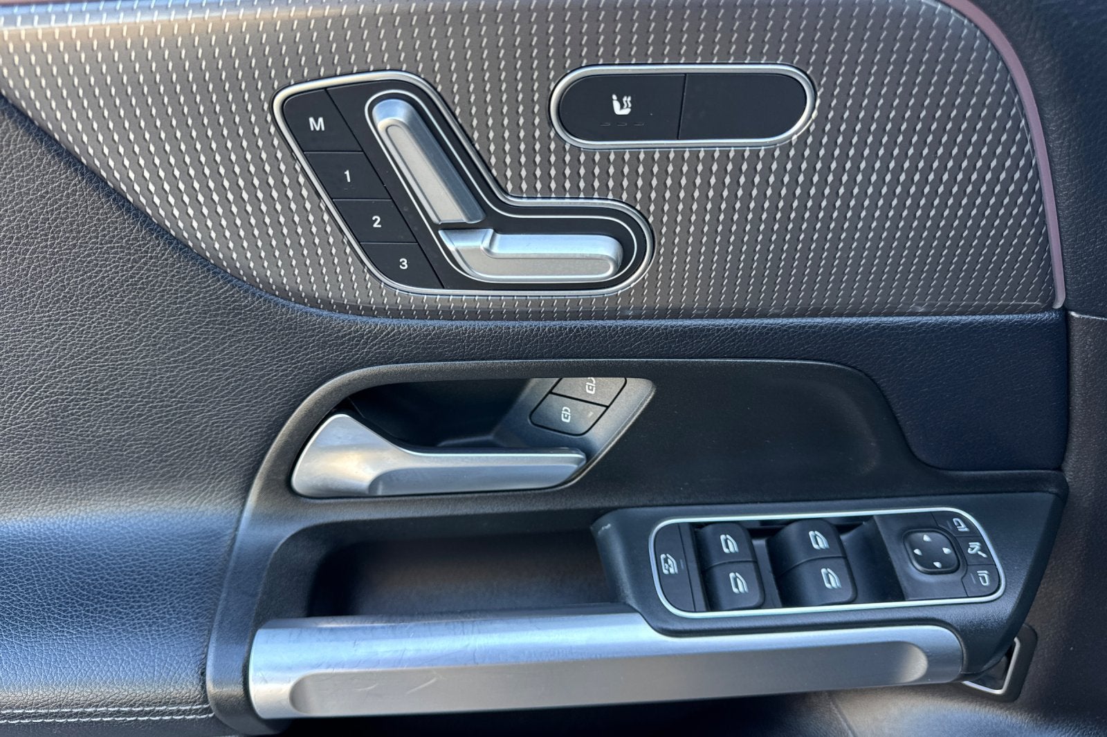 2020 Mercedes-Benz GLB Base 4MATIC®