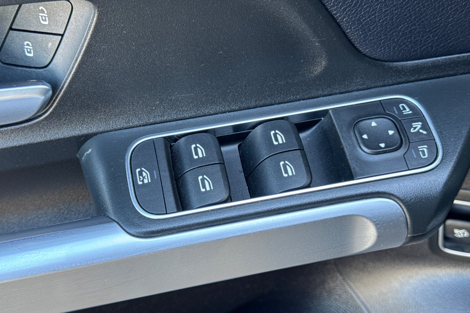 2020 Mercedes-Benz GLB Base 4MATIC®