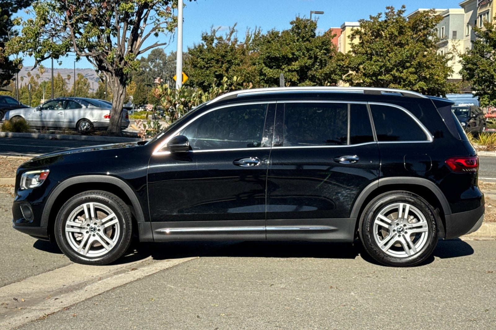 2020 Mercedes-Benz GLB Base 4MATIC®