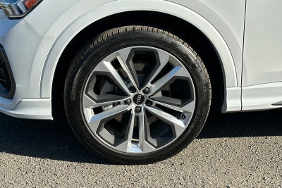 2021 Audi Q3 45 S line quattro Premium