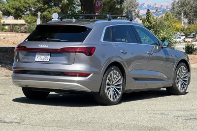 2019 Audi e-tron Prestige quattro