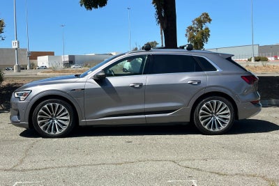 2019 Audi e-tron Prestige quattro