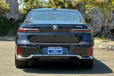2024 BMW 7 Series 740i
