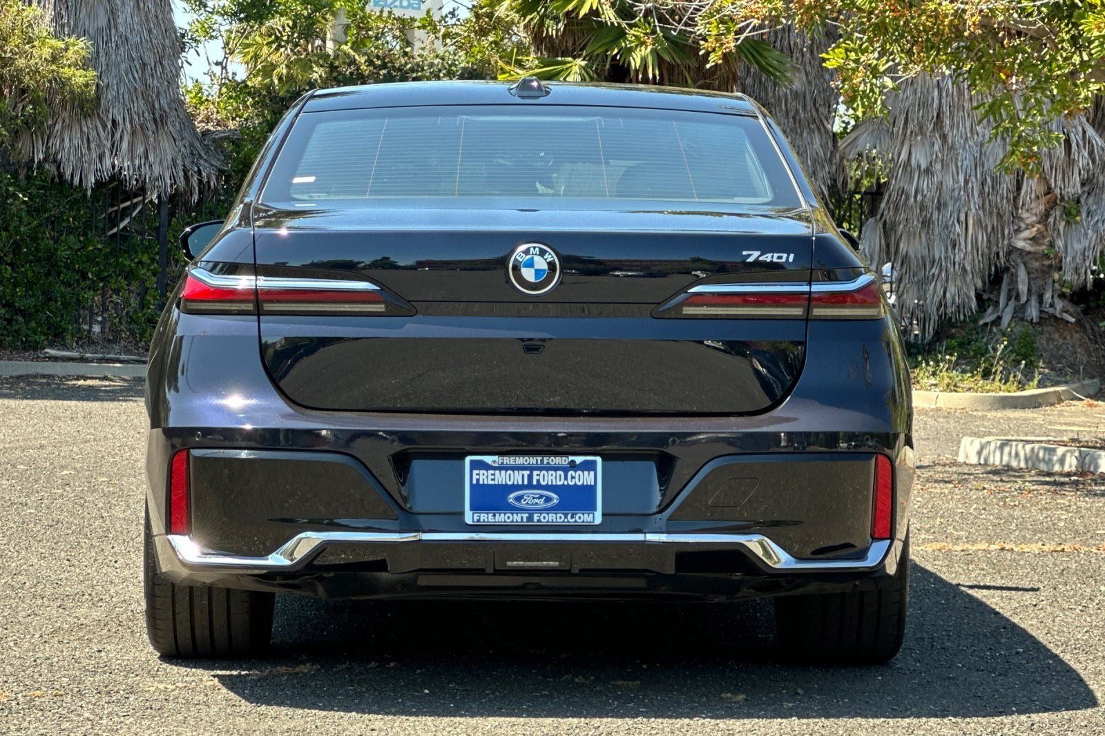 2024 BMW 7 Series 740i