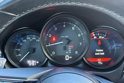 2024 Porsche Macan AWD