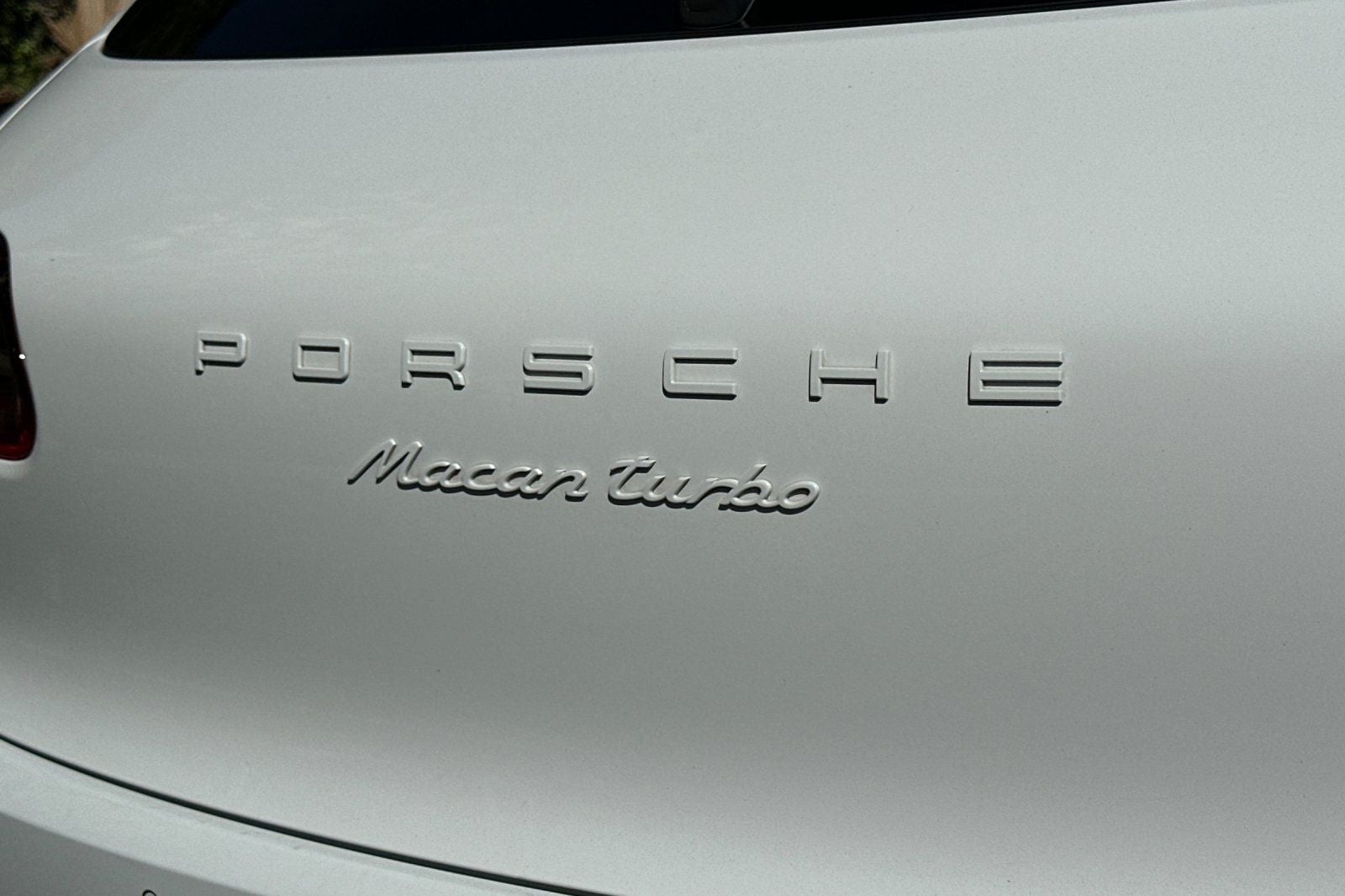 2018 Porsche Macan Turbo