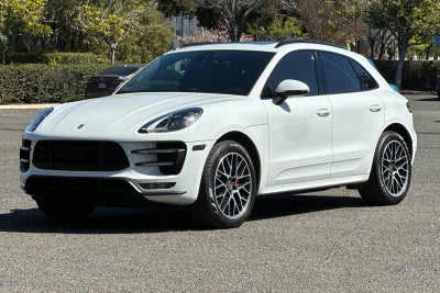 2018 Porsche Macan Turbo