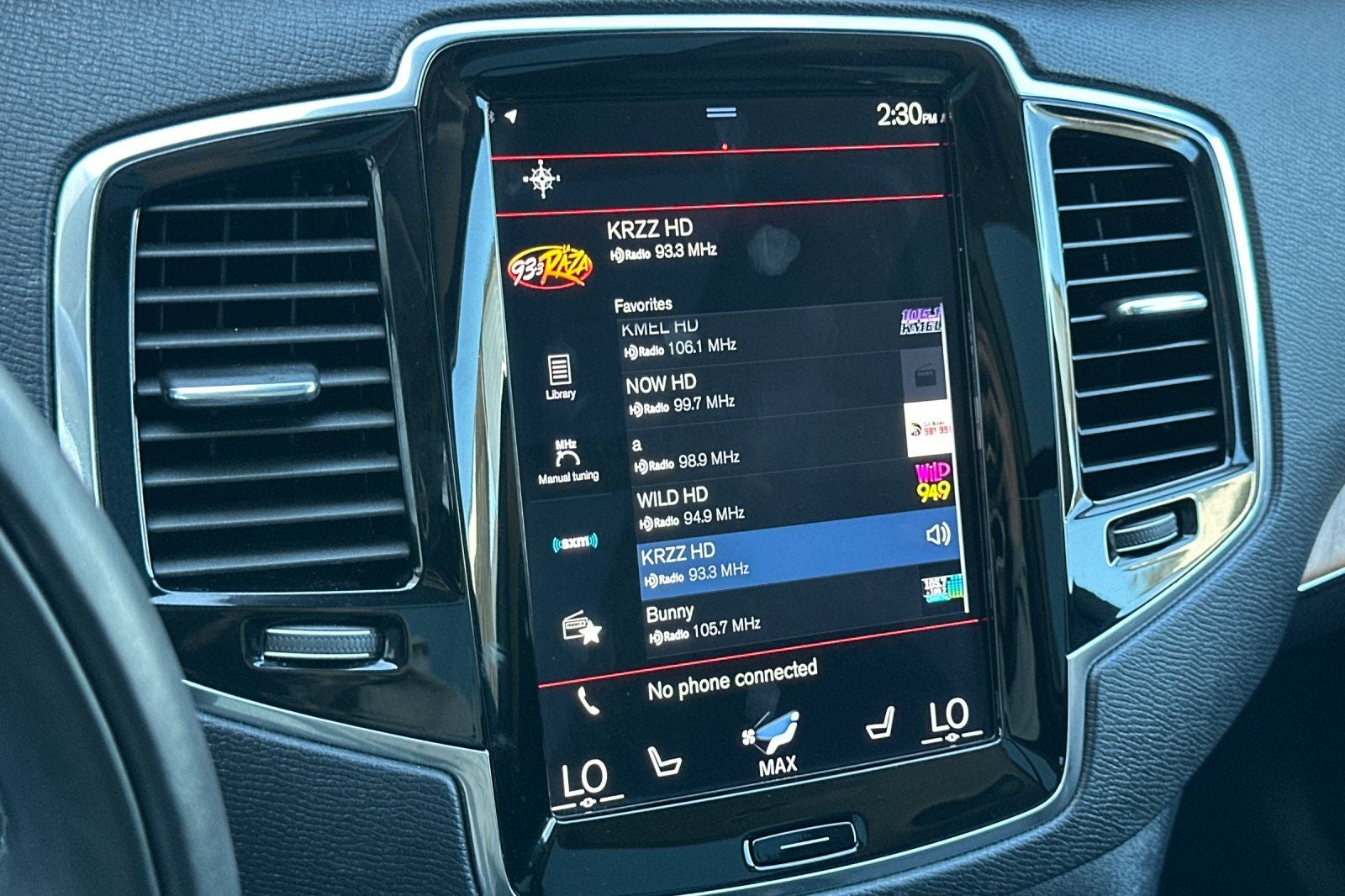 2022 Volvo XC90 T5 Momentum